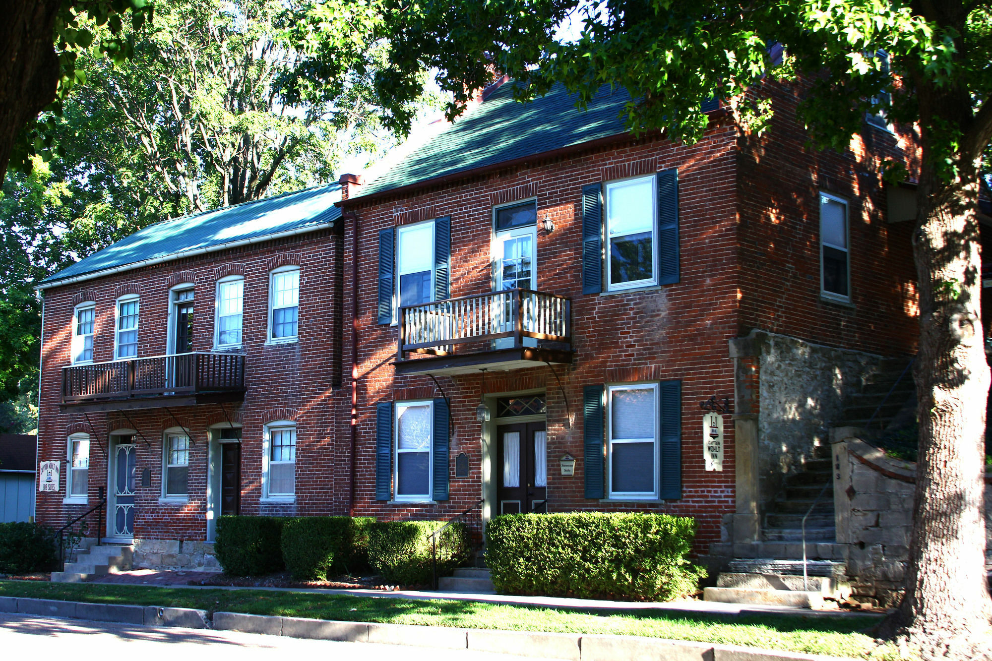 Captain Wohlt Inn Hermann Exterior foto